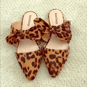 Leopard Flats with Bow